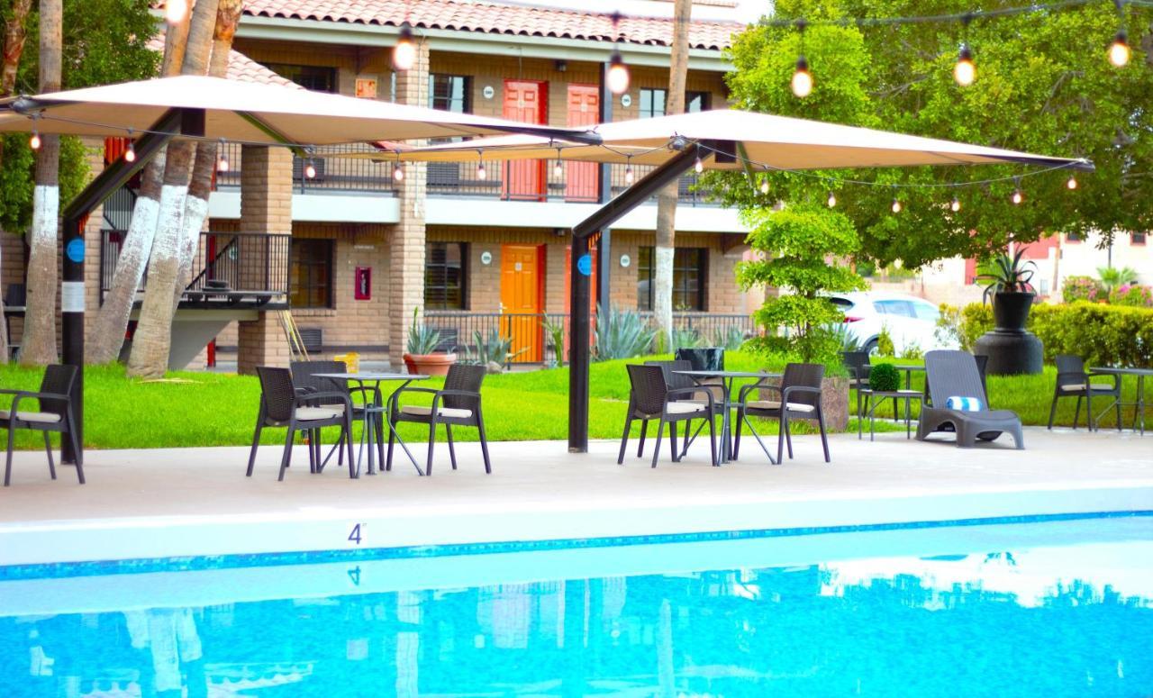 Hotel Colonial Мехикали Экстерьер фото