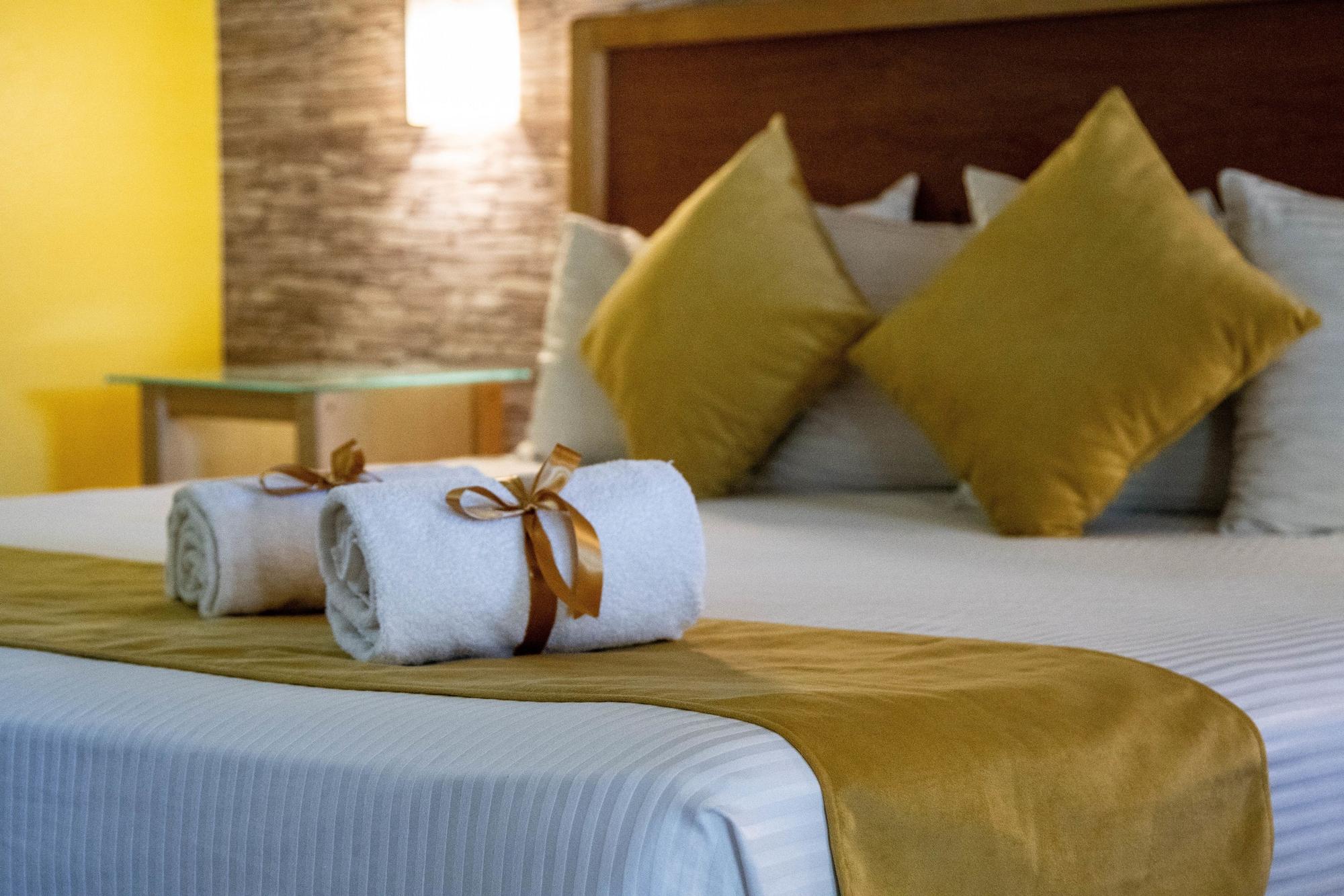 Hotel Colonial Мехикали Экстерьер фото