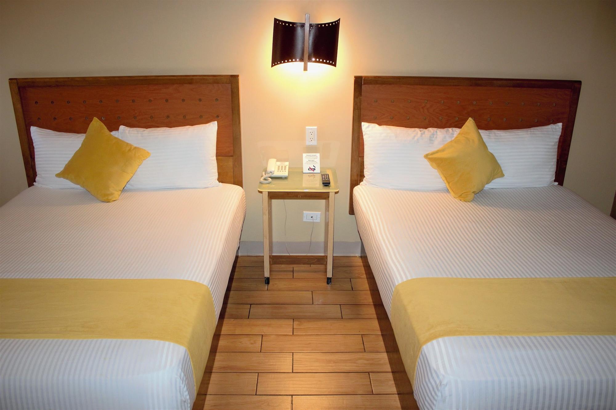 Hotel Colonial Мехикали Экстерьер фото