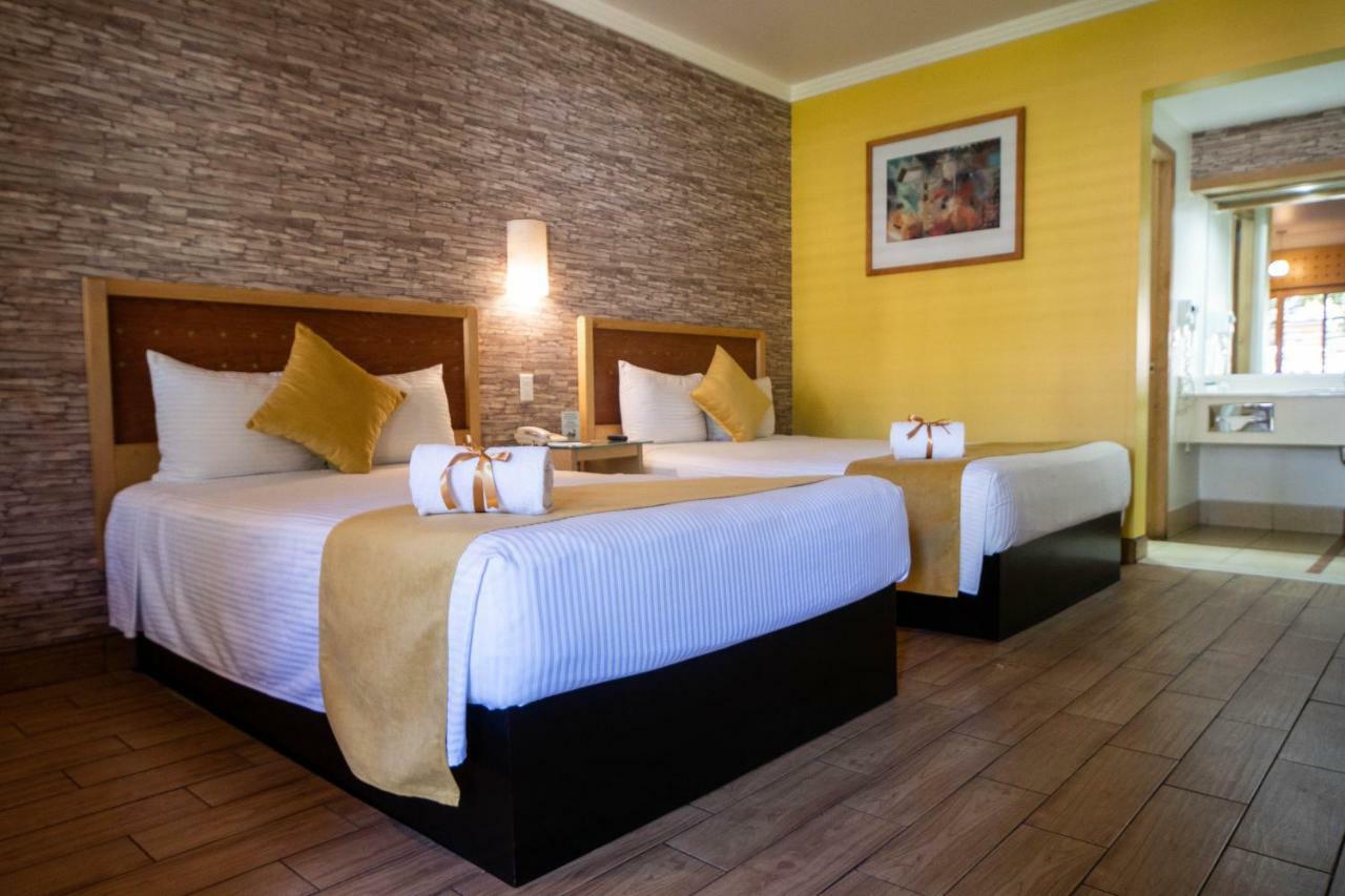 Hotel Colonial Мехикали Экстерьер фото